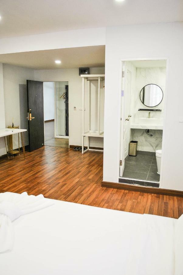 Siambest Hotel Bangkok Buitenkant foto